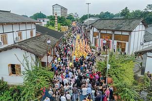 邮报：安菲尔德球场的顶层看台将在双红会的比赛中对观众开放